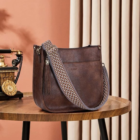 HKCLUF Crossbody Bag Purse for Women 2Pcs Leather Hobo Handbag Wallet Se… - Picture 6 of 8